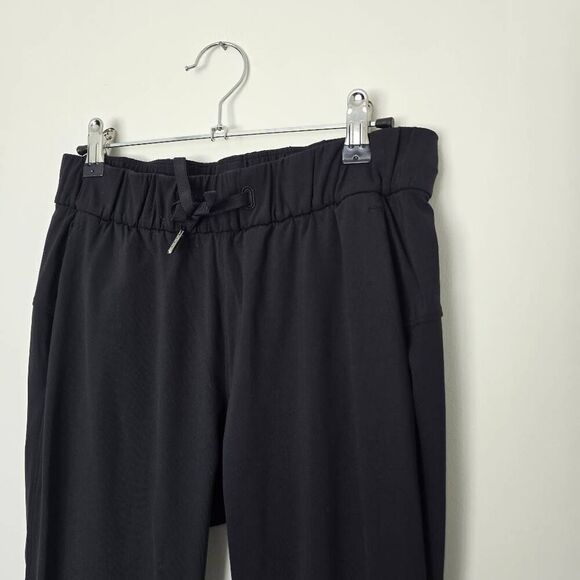 Lululemon On The Fly 7/8 Crop Ankle Pants Women's 4 Black Drawstring Stretch - Picture 2 of 7